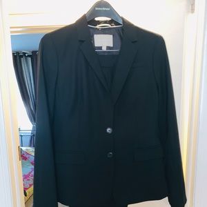 Classic Black Women’s pant suit